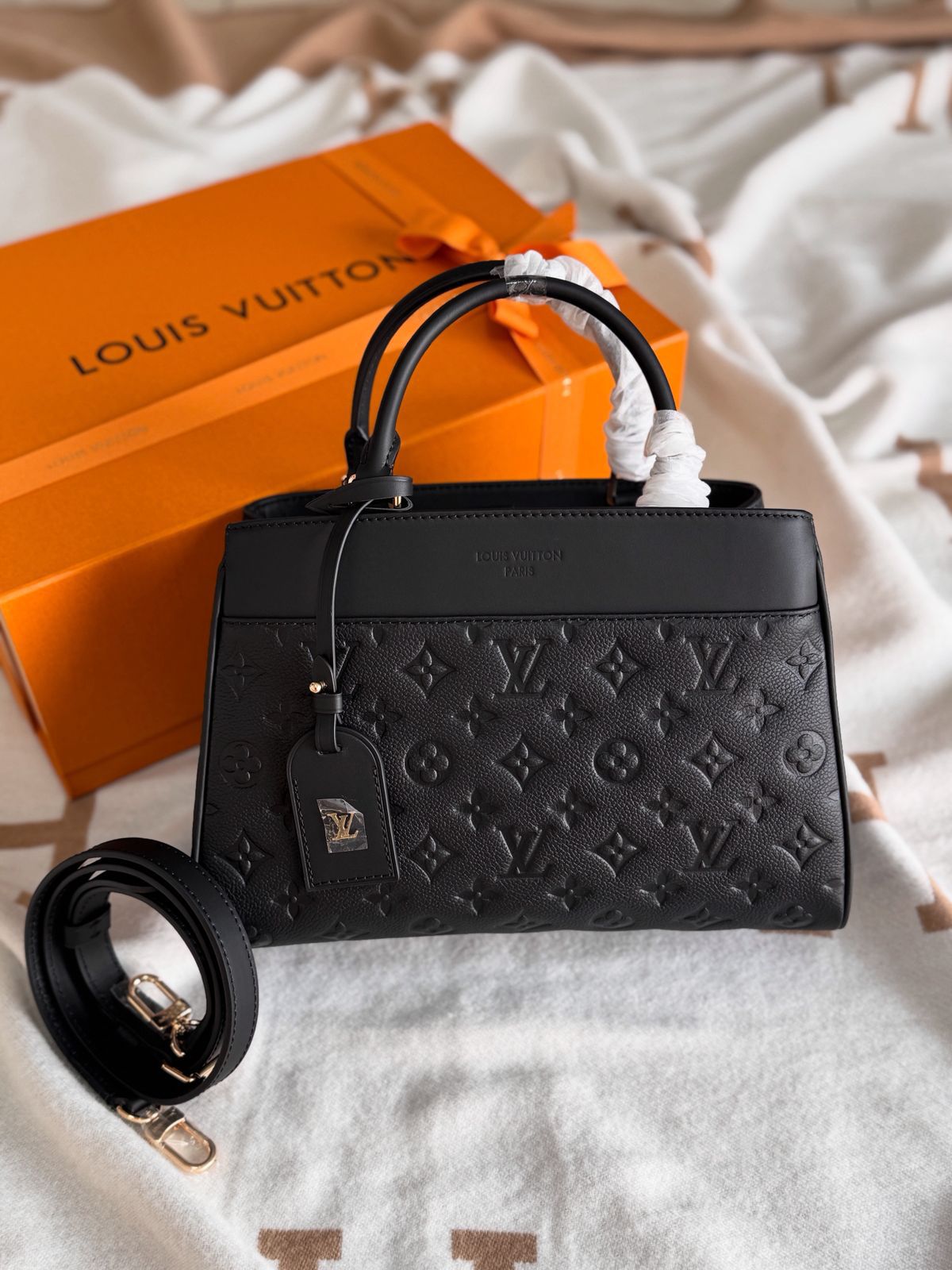 Luxury Designer Tote Bag - Style 14