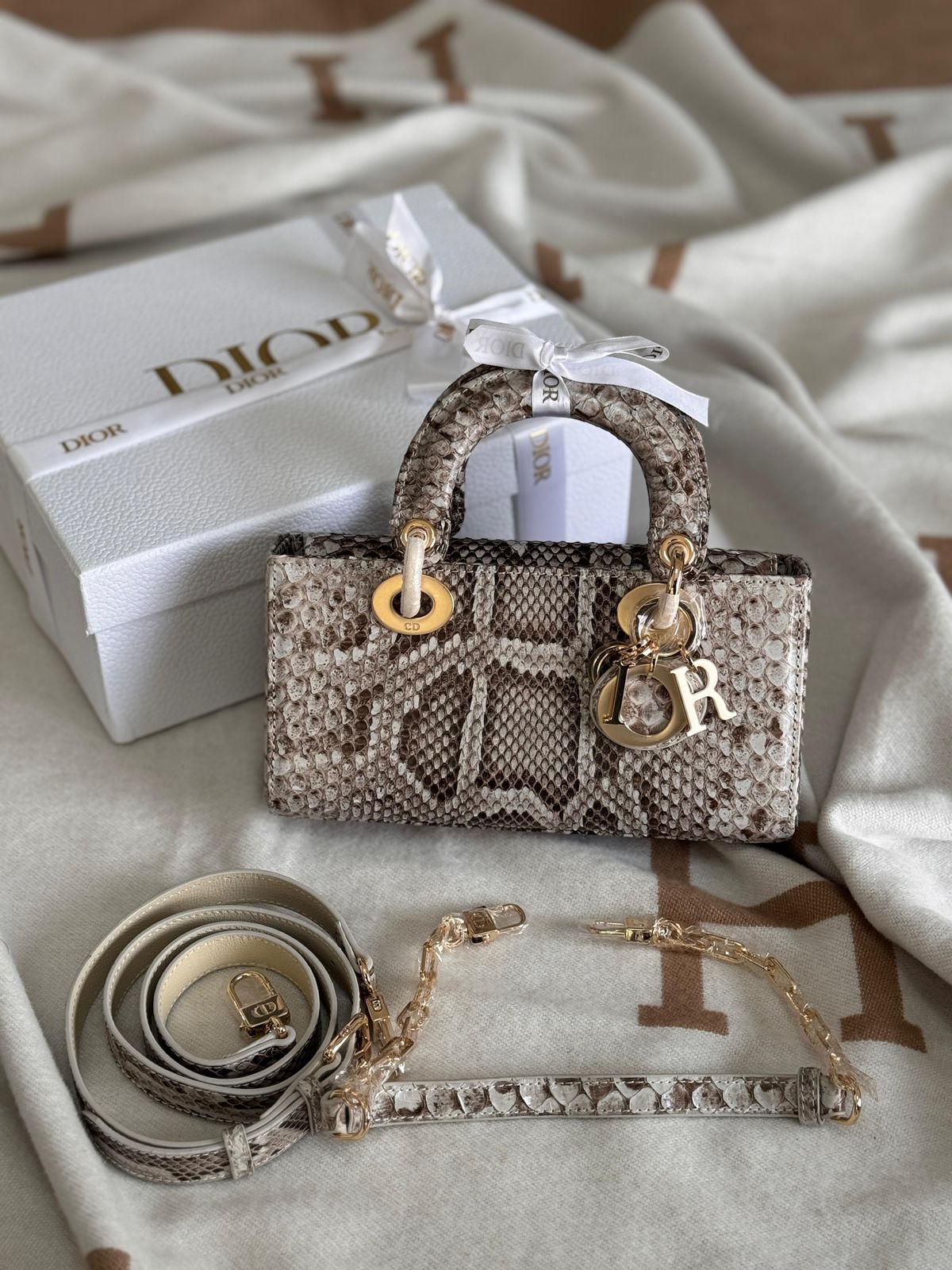 Oversized Shopping Tote - Style 15