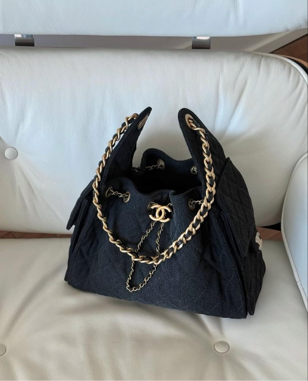 Elegant Chain Handbag - Style 18