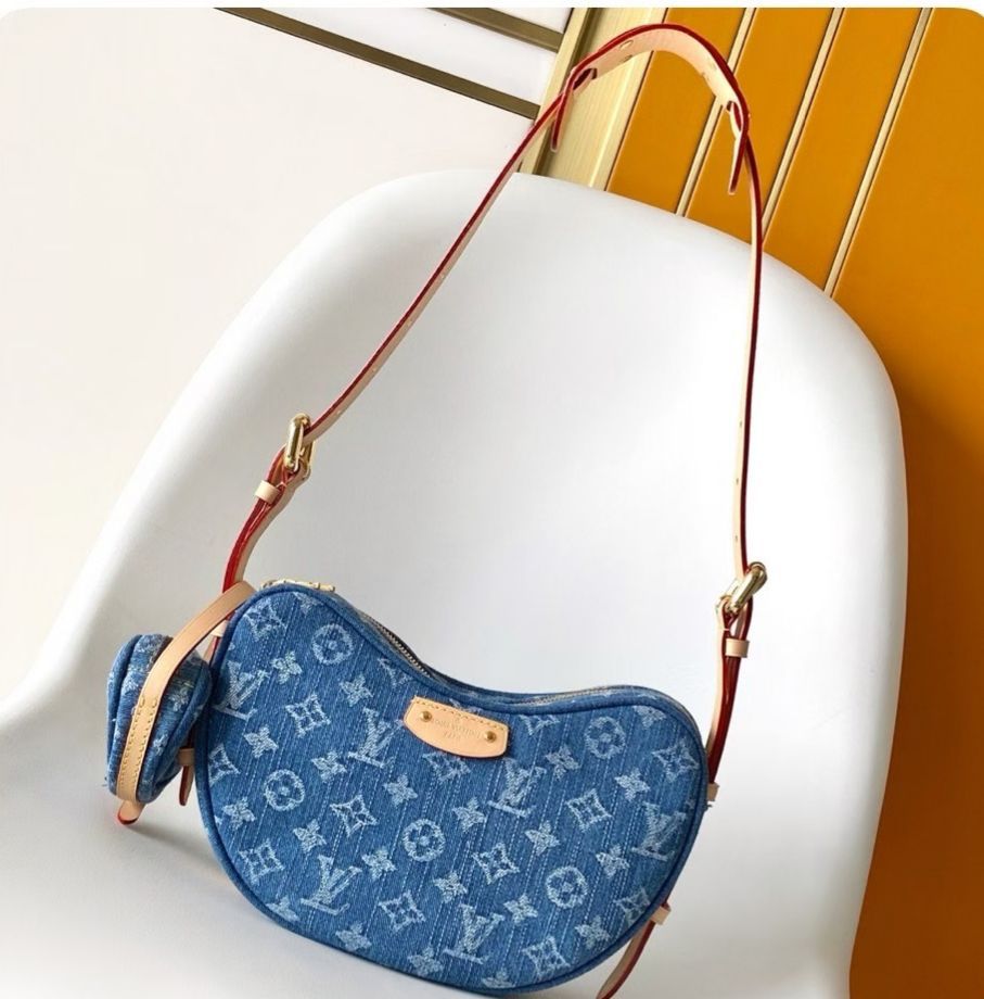 Quilted Leather Clutch - Style 19