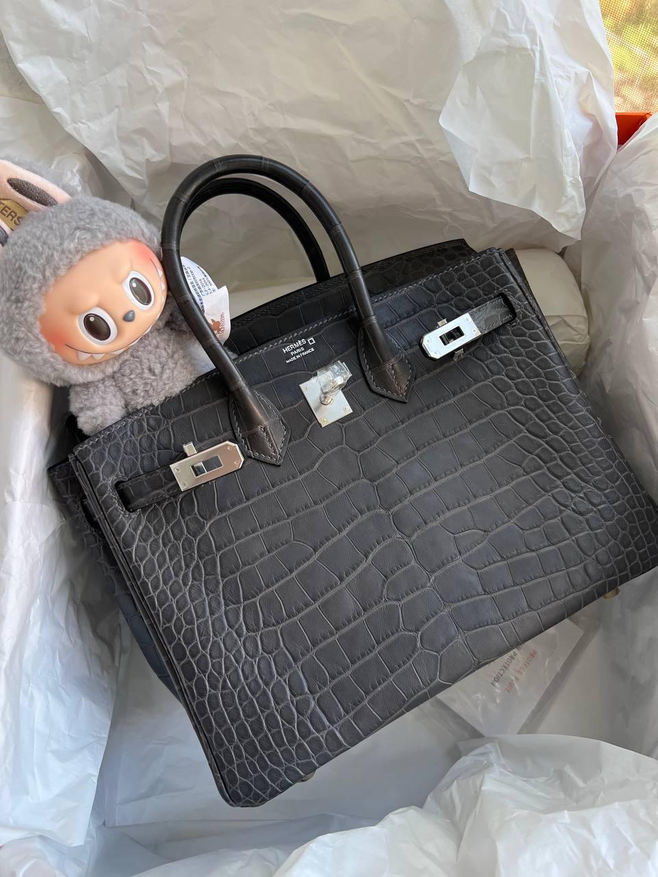 Luxury Designer Tote Bag - Style 22