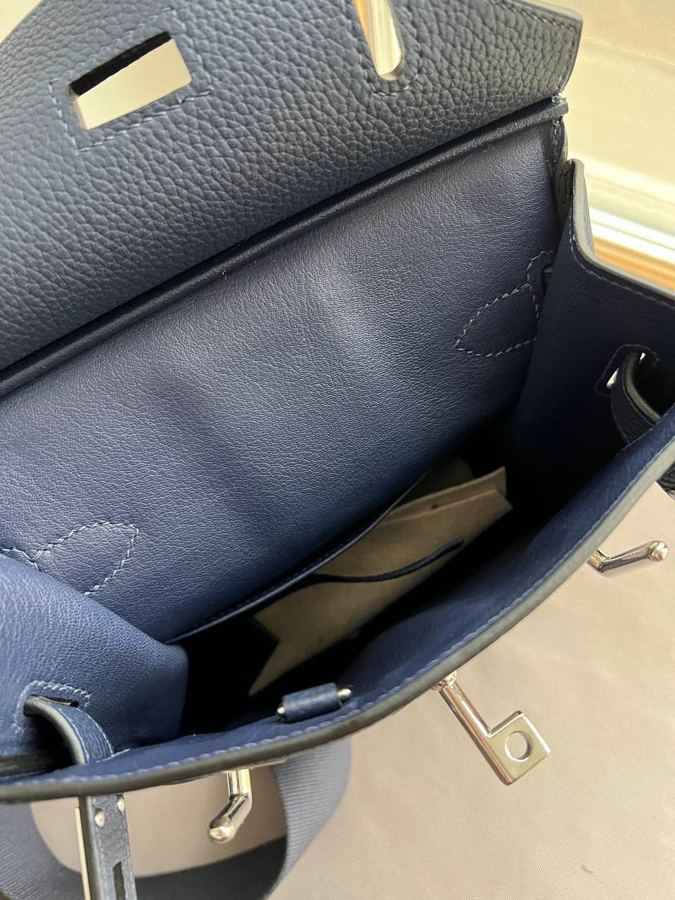 Elegant Chain Handbag - Style 45