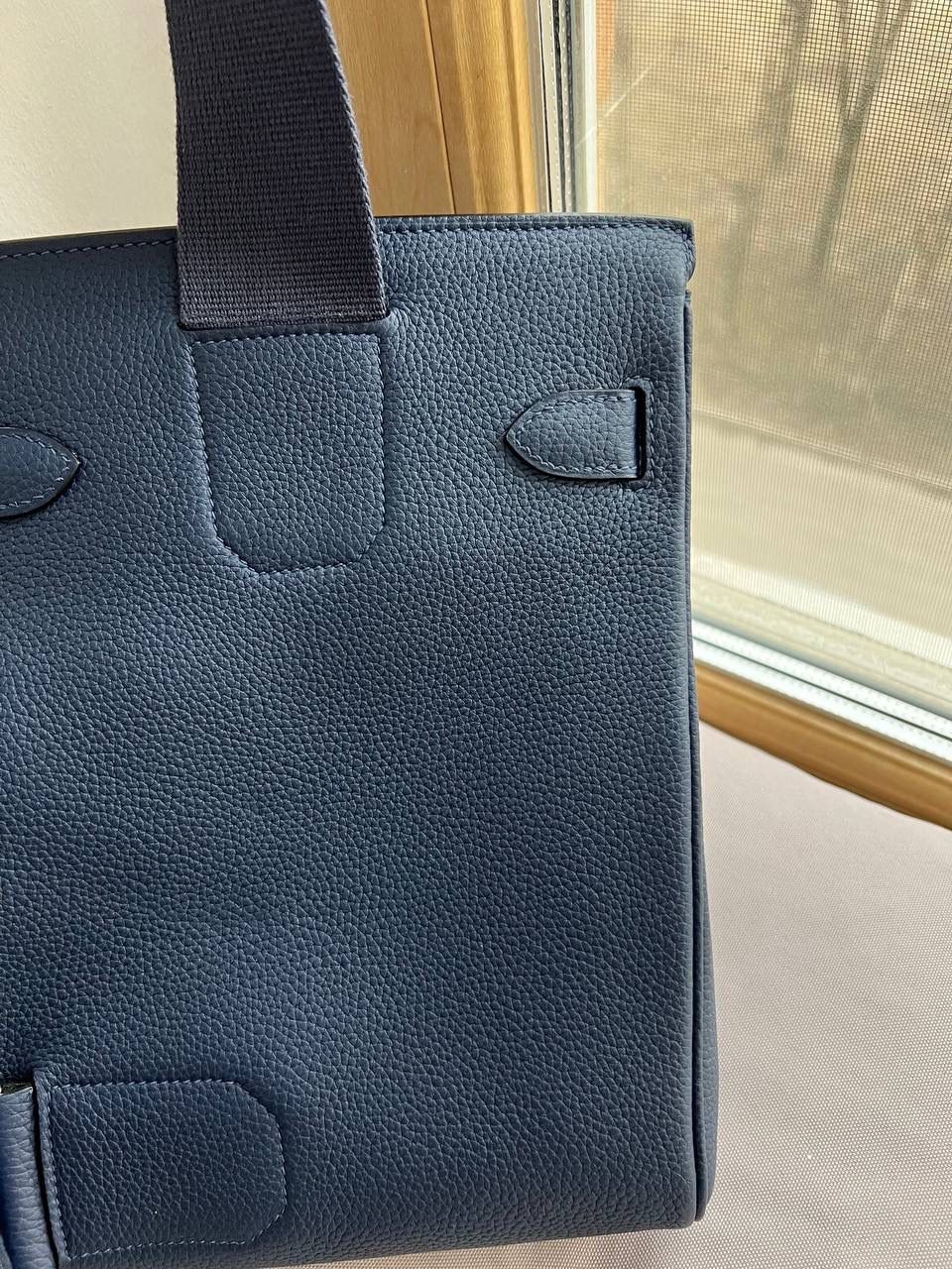 Elegant Chain Handbag - Style 46