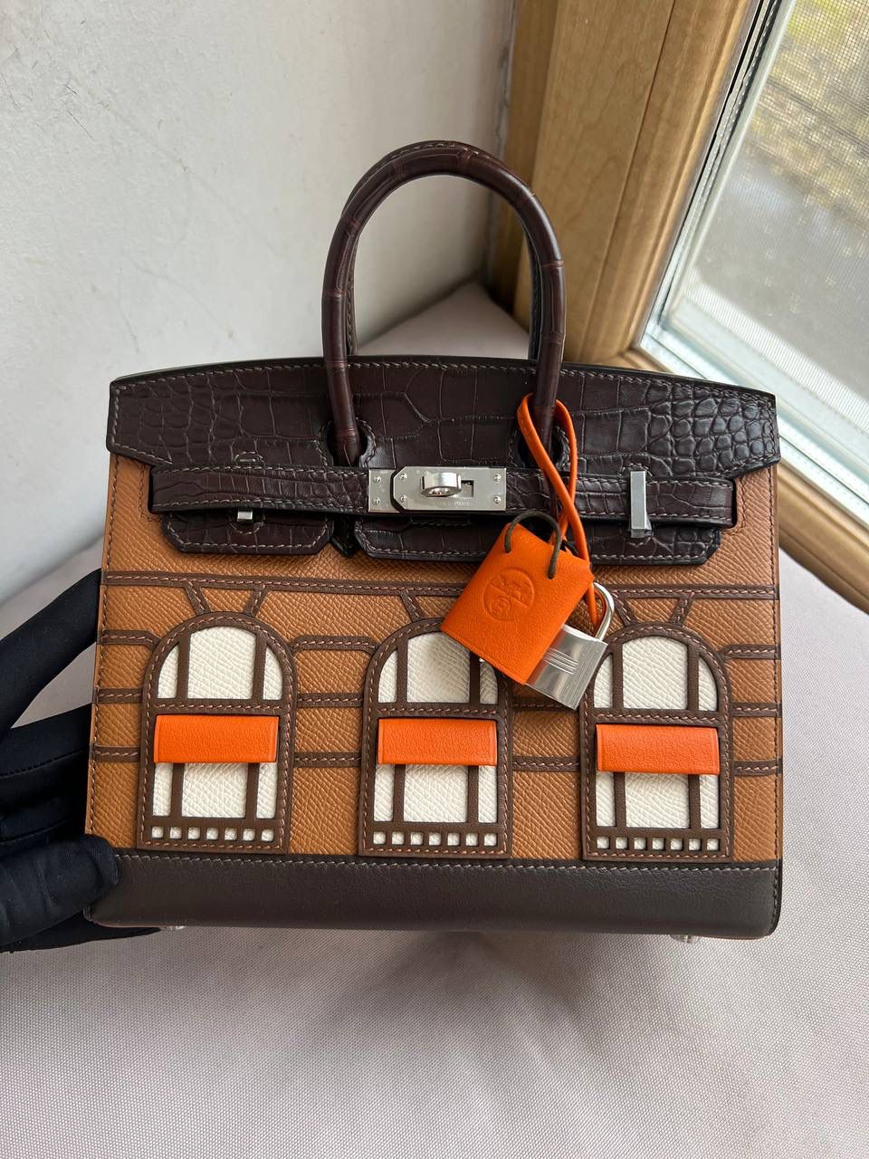 Elegant Chain Handbag - Style 56