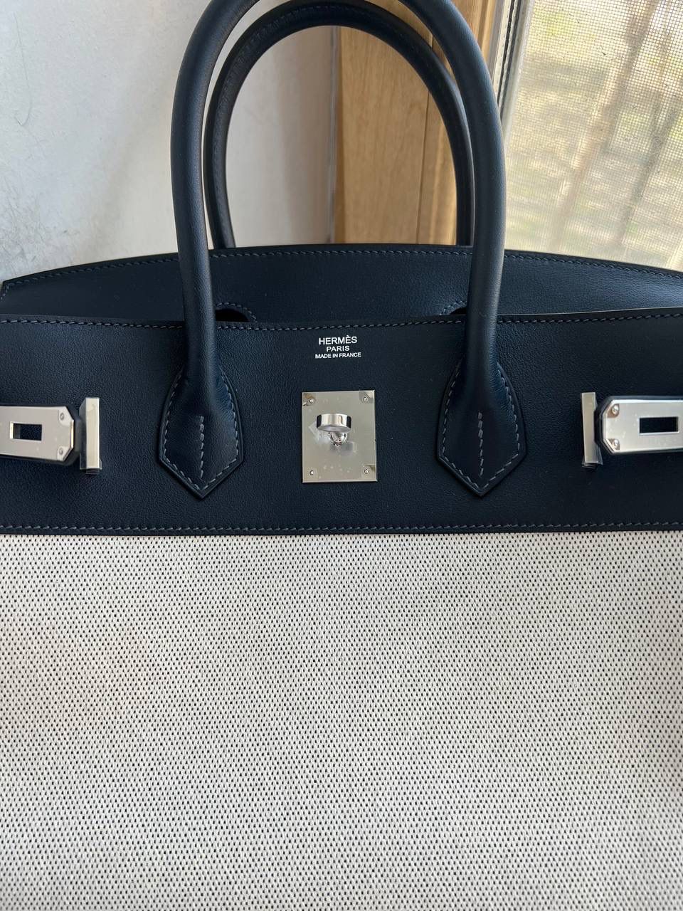 Classic Monogram Shoulder Bag - Style 59