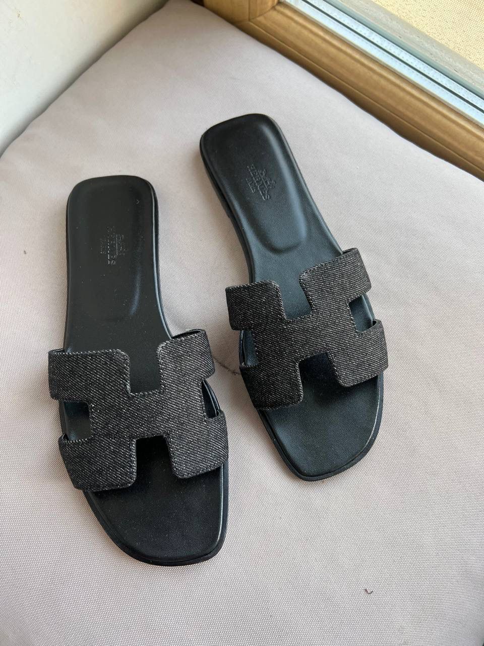 Classic Canvas Shoes - Style 10